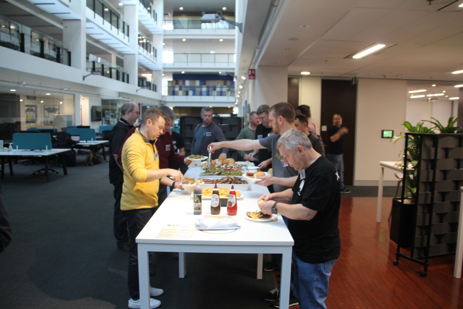 Sydney Mini 2022 - Lunch time